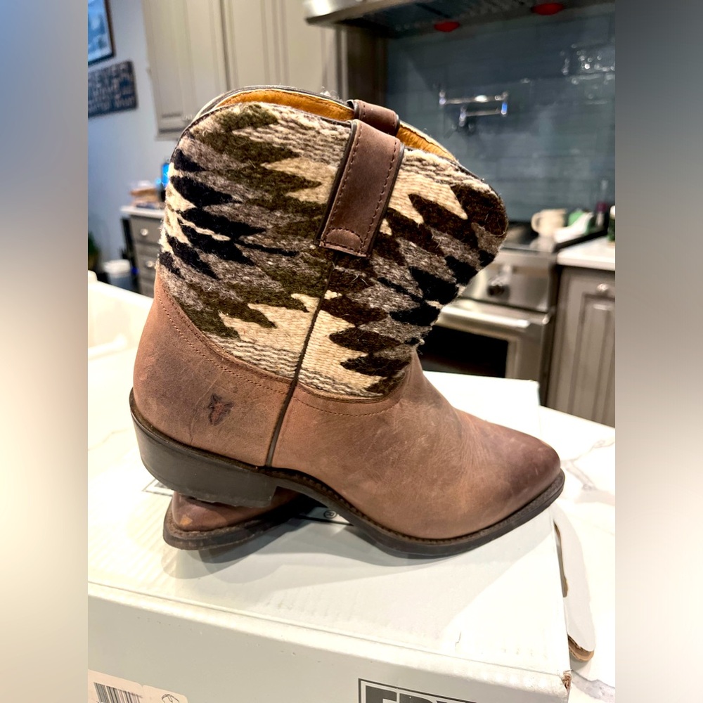 Frye Billy Short Boot